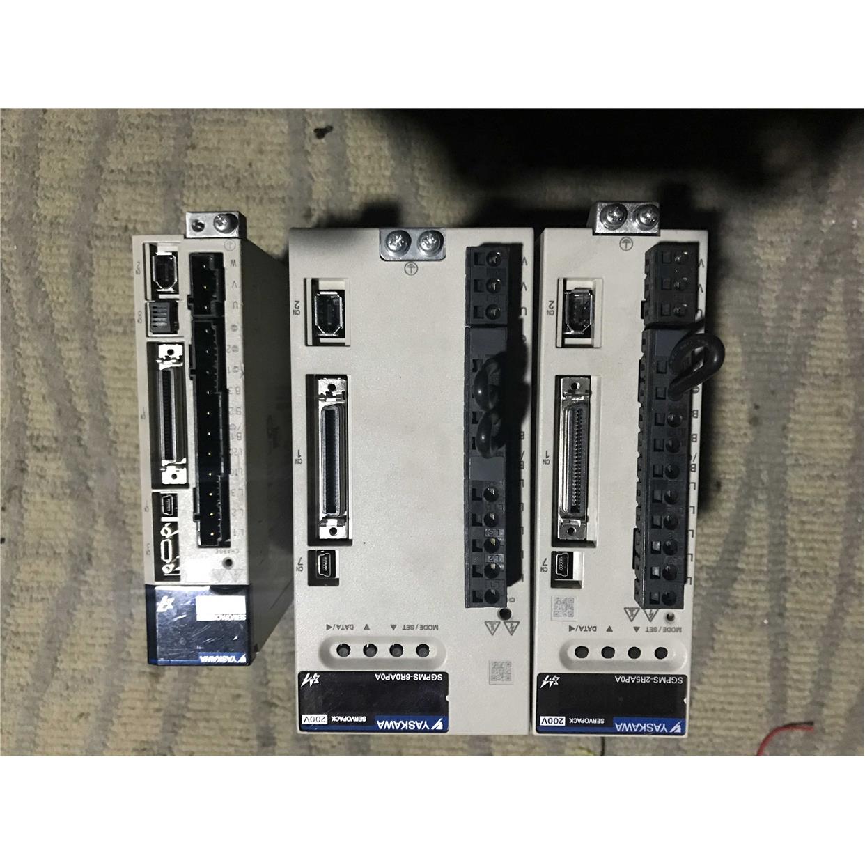安川驱动器。SGPMS-2R5AP0A。二手拆机。450W.