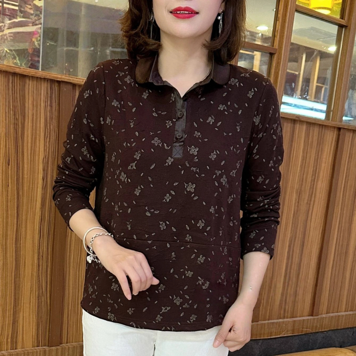 中老年女装碎花翻领大码打底上衣