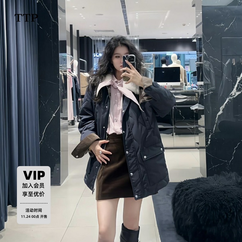 冬新品鸭绒可拆毛领羽绒服