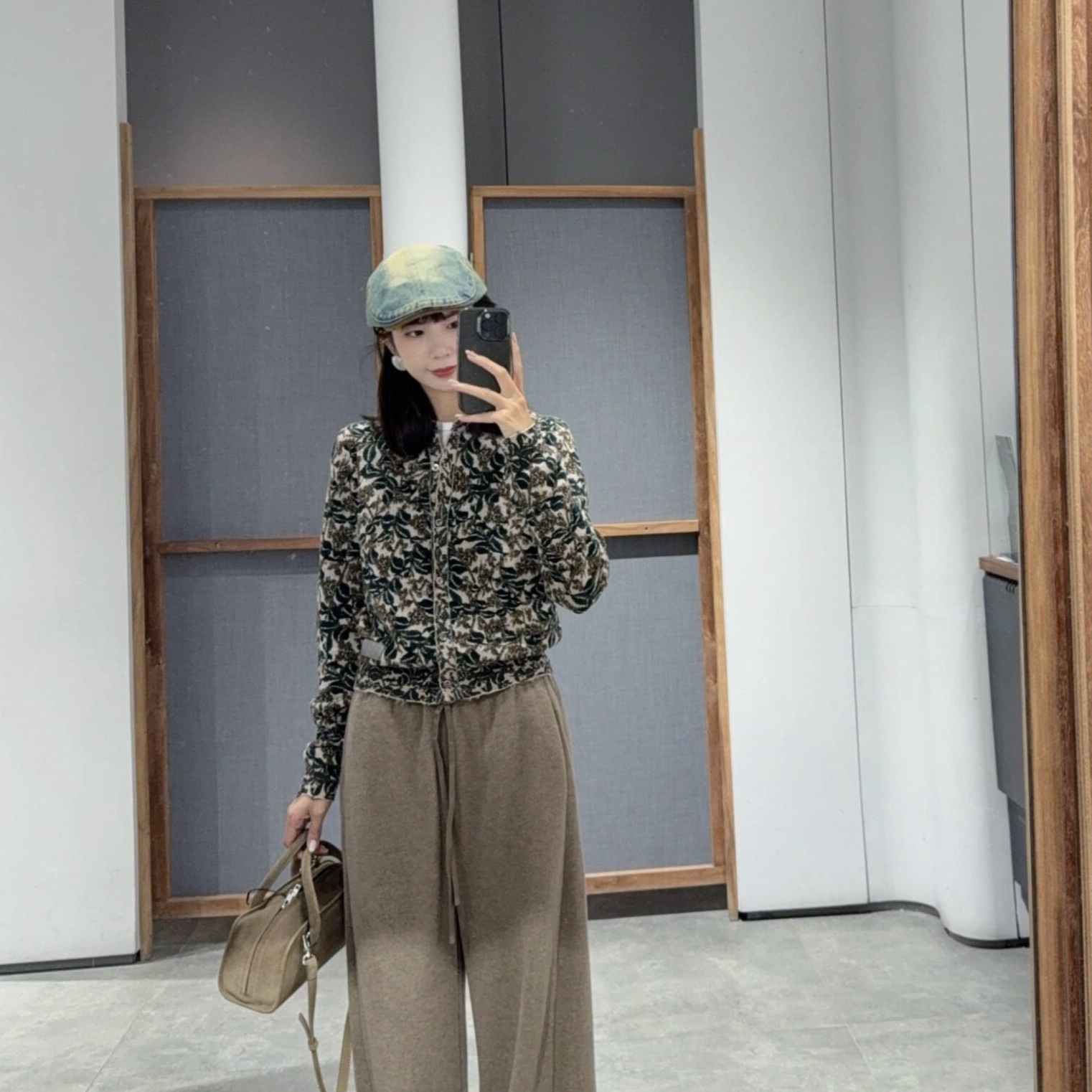 新品毛针织开衫女小香风