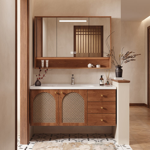 2025新款奶油中古风浴室柜组合