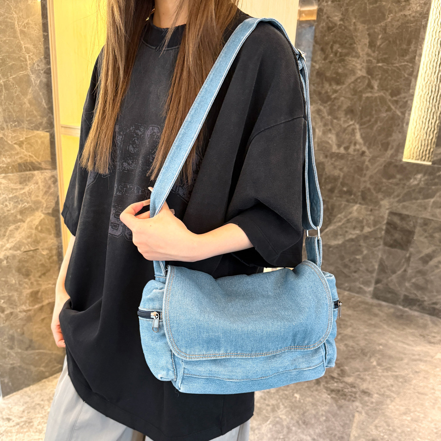 ins日韩潮流男女单肩包复古水洗牛仔布包大容量百搭耐磨斜挎包