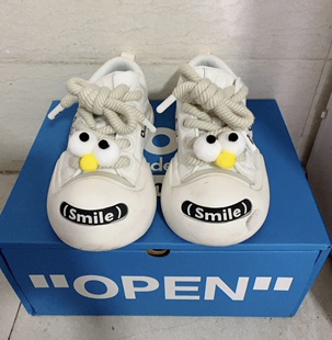 大眼睛鞋带扣装饰卡通可爱创意ouder鞋子配件可拆卸挂件ocai鞋扣