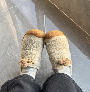 可爱设计小狗配饰鞋扣毛绒可拆卸diy科恩keen小羊蹄小熊掌配饰ins