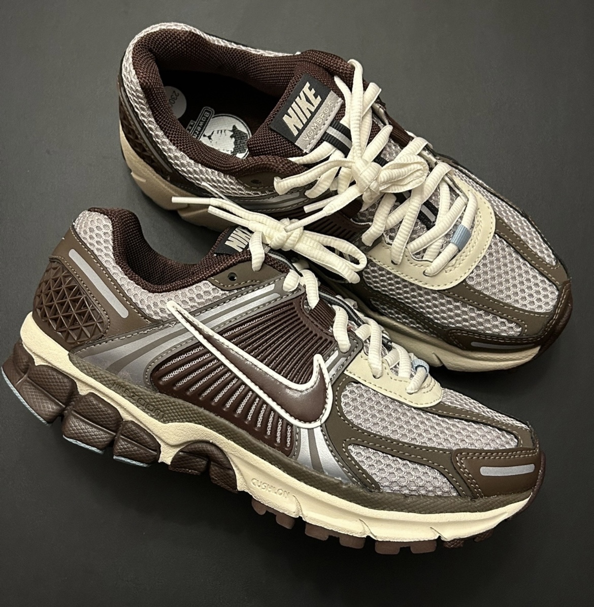 适配Nike Air Zoom Vomero 5复古潮流跑步鞋褐色米白椭圆鞋带鞋绳