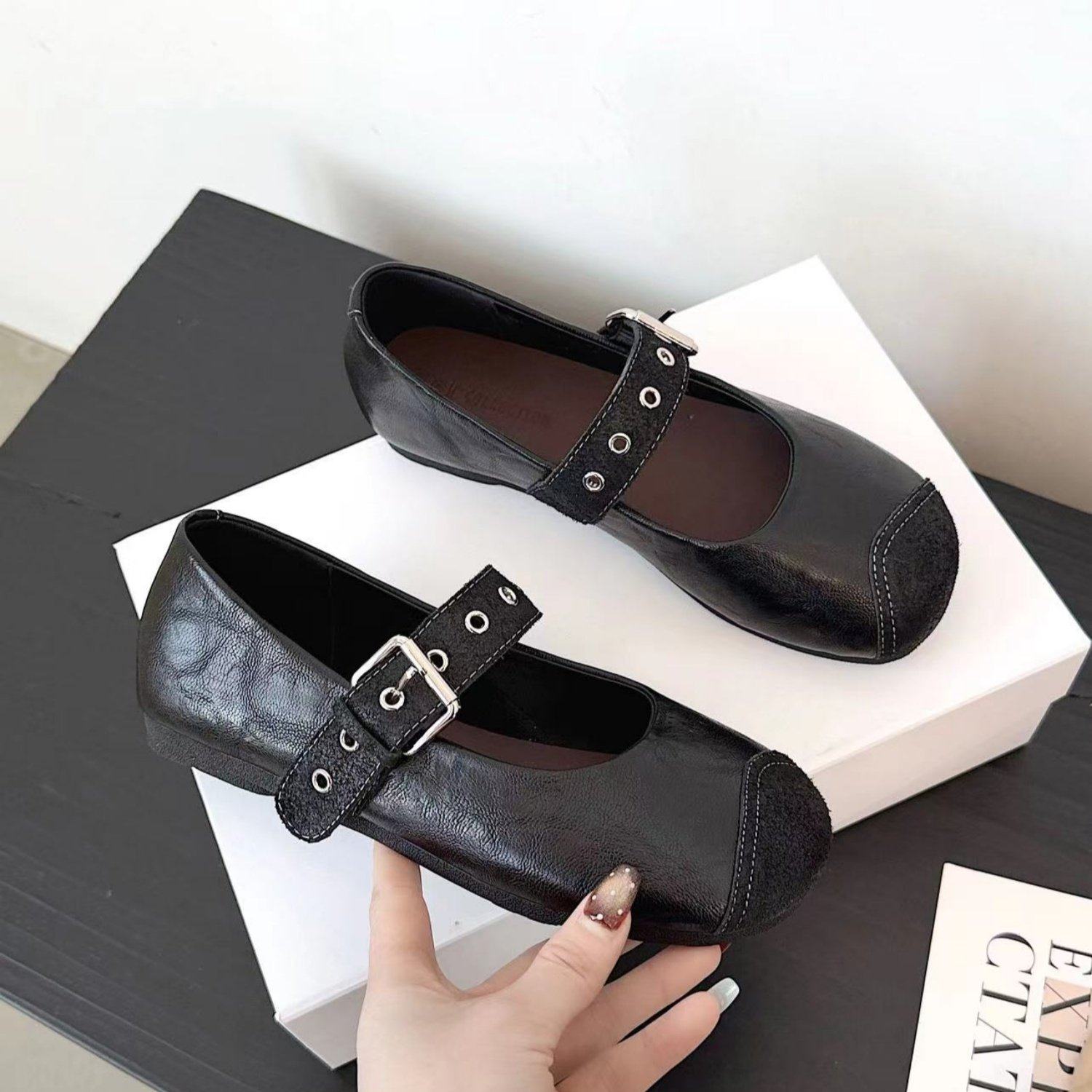 法式复古铆钉玛丽珍鞋女2026年春季新款平底一字扣带小众拼接单鞋,女鞋,玛丽珍鞋,淘宝优惠券,粉丝福利购,淘宝优惠卷