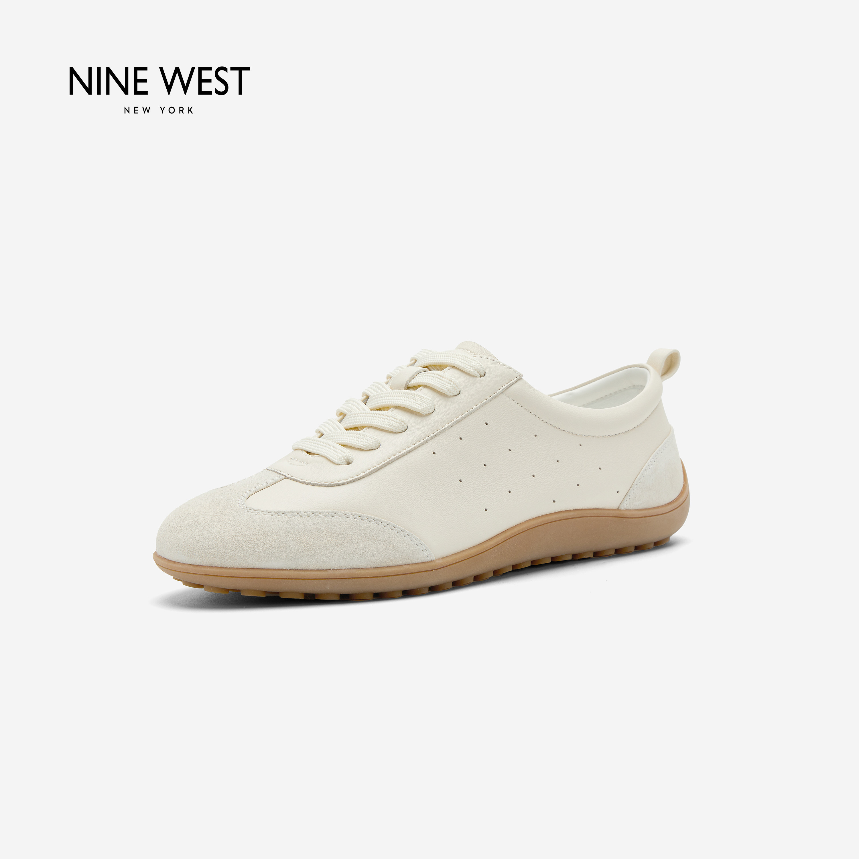 Nine West/玖熙复古风德训鞋女平底舒适透气运动休闲鞋时尚百搭
