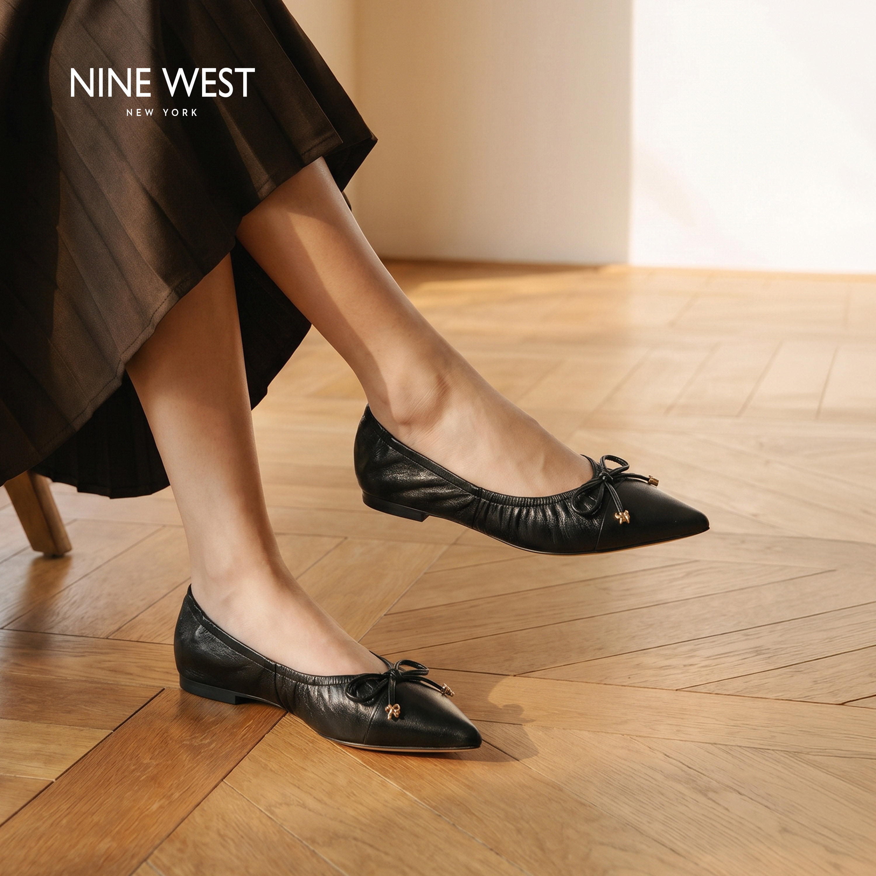 Nine West/玖熙优雅复古风黑色蝴蝶结芭蕾鞋女尖头浅口平底鞋