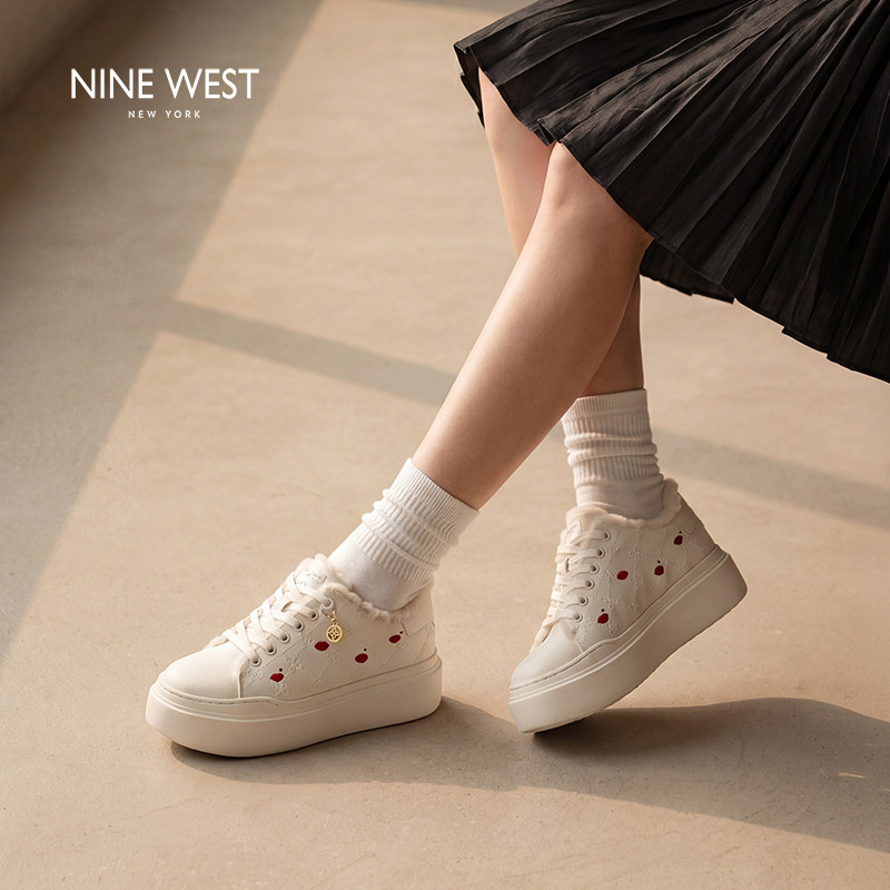 Nine West/玖熙厚底星星板鞋女系带增高休闲百搭女士运动小