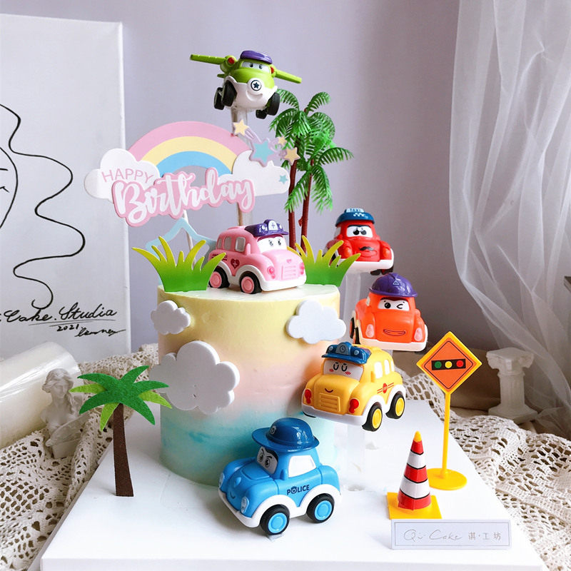 卡通q萌小汽车蛋糕装饰摆件宝宝巴士回力车小飞机男孩甜品台装扮