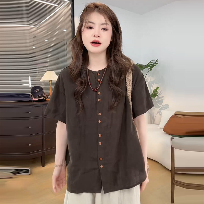 复古大码遮肉宽松单排多扣衬衫女简约休闲纯色短袖前短后长上衣潮