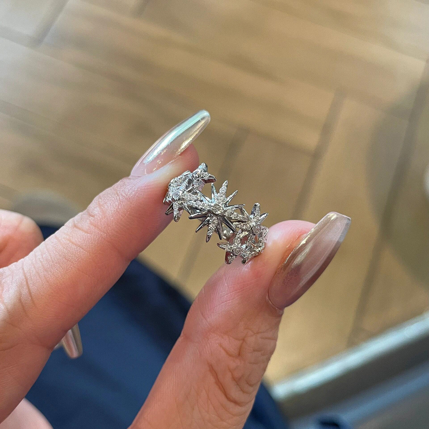 银色仿闪钻星芒戒指女轻奢高级感