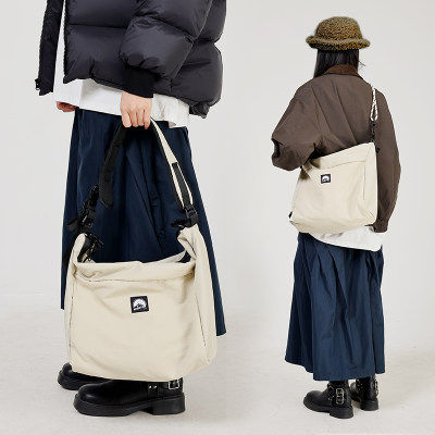 MYE原创山系多用途大容量斜挎包