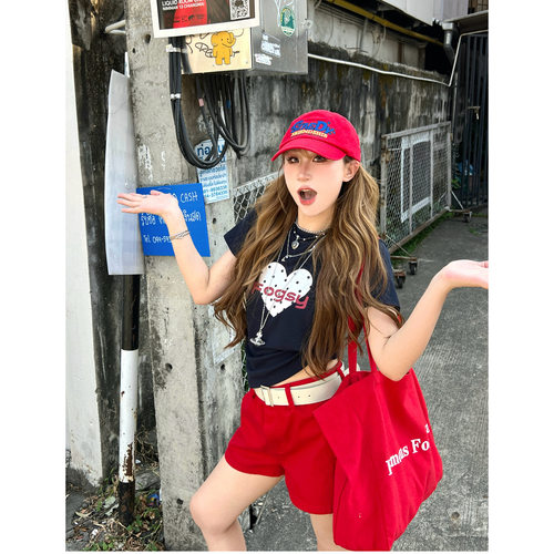 西西里夏日爱心短款修身T恤女