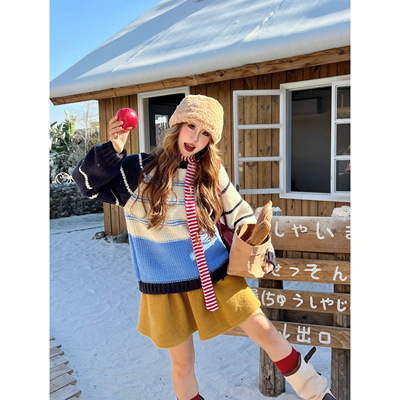 林诗琦NICKIDAILY撞色条纹款毛衣