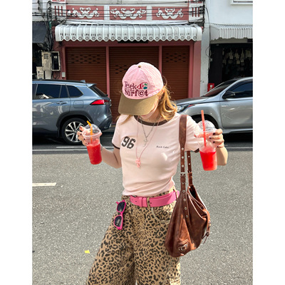 美式复古辣妹粉棕字母短袖T恤