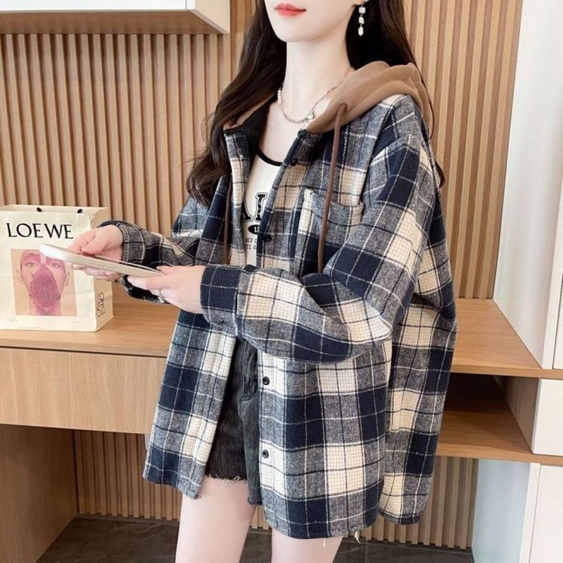 2025超火长款格子衬衫女款适合胖mm的大码秋装小个子女遮屁股时尚