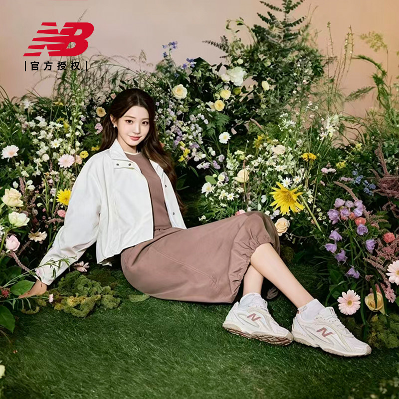 New Balance NB官方正品26女潮流经典舒适梭织外套WJ6127JK