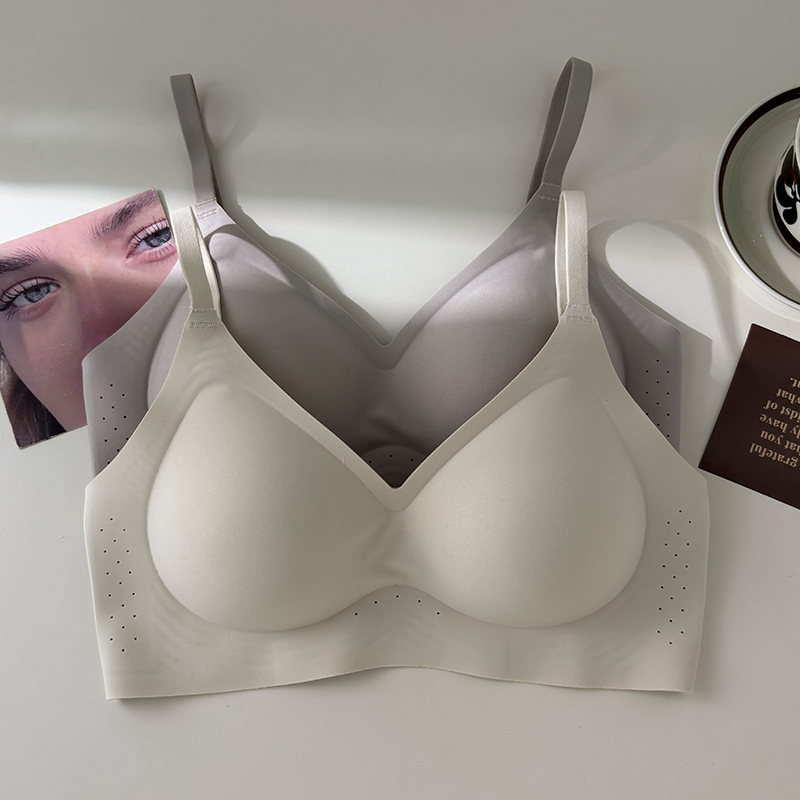 无痕内衣女小胸聚拢无钢圈圆圆胸