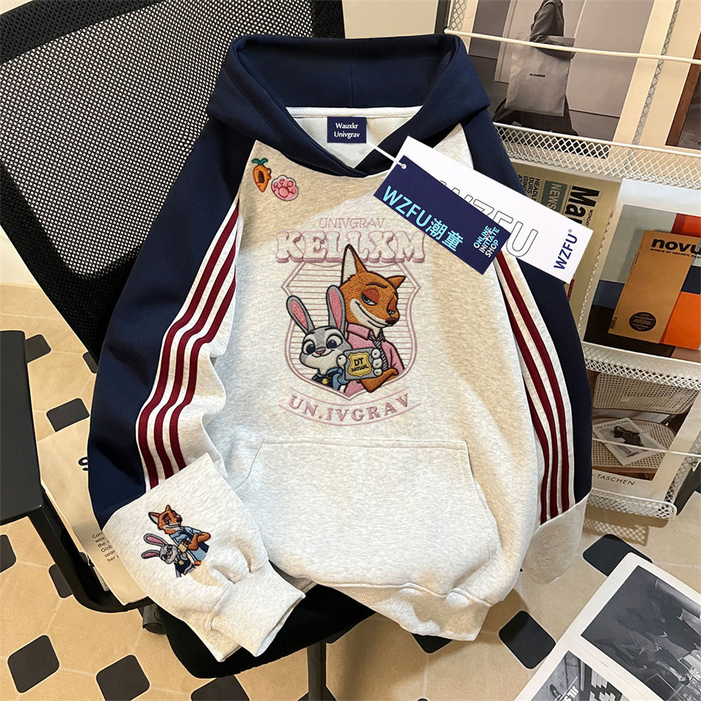 仿刺绣男女童秋冬插肩三条杠连帽卫衣国潮疯狂动物城初中生上衣潮