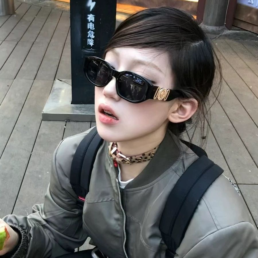 赵露思同款复古墨镜女士欧美风小方框高级感时尚潮流凹造型太阳镜