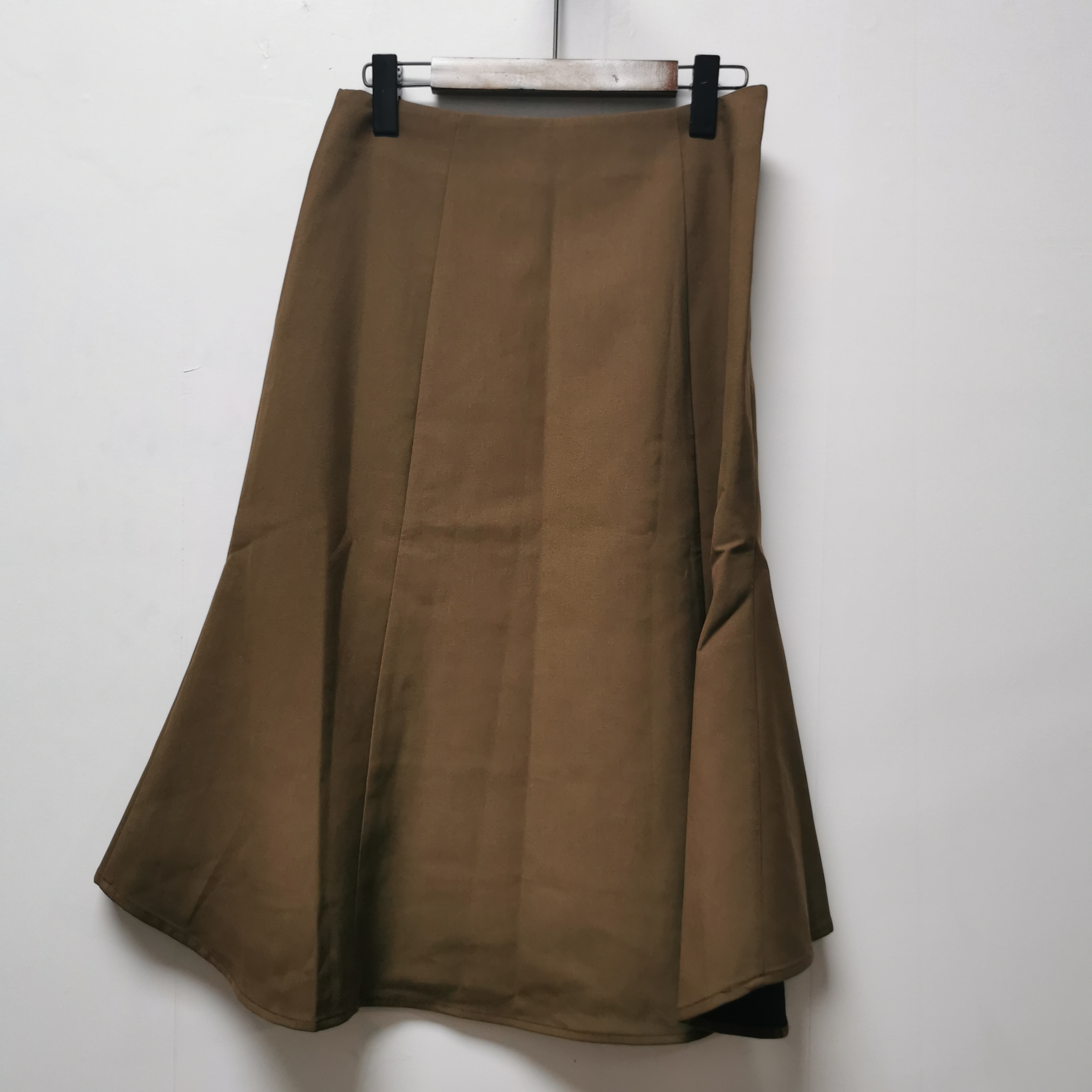 【艺】系列去标撤柜女装春秋季时尚百搭气质简约中长款半身裙Q013