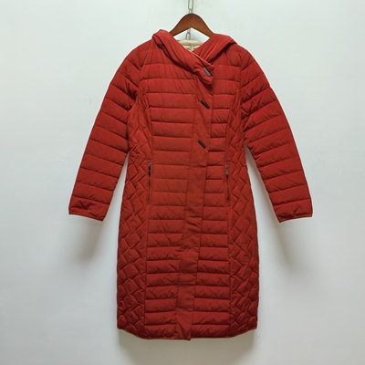 【好物推荐】冬季时尚百搭加厚舒适保暖连帽羽绒服品牌折扣店M130