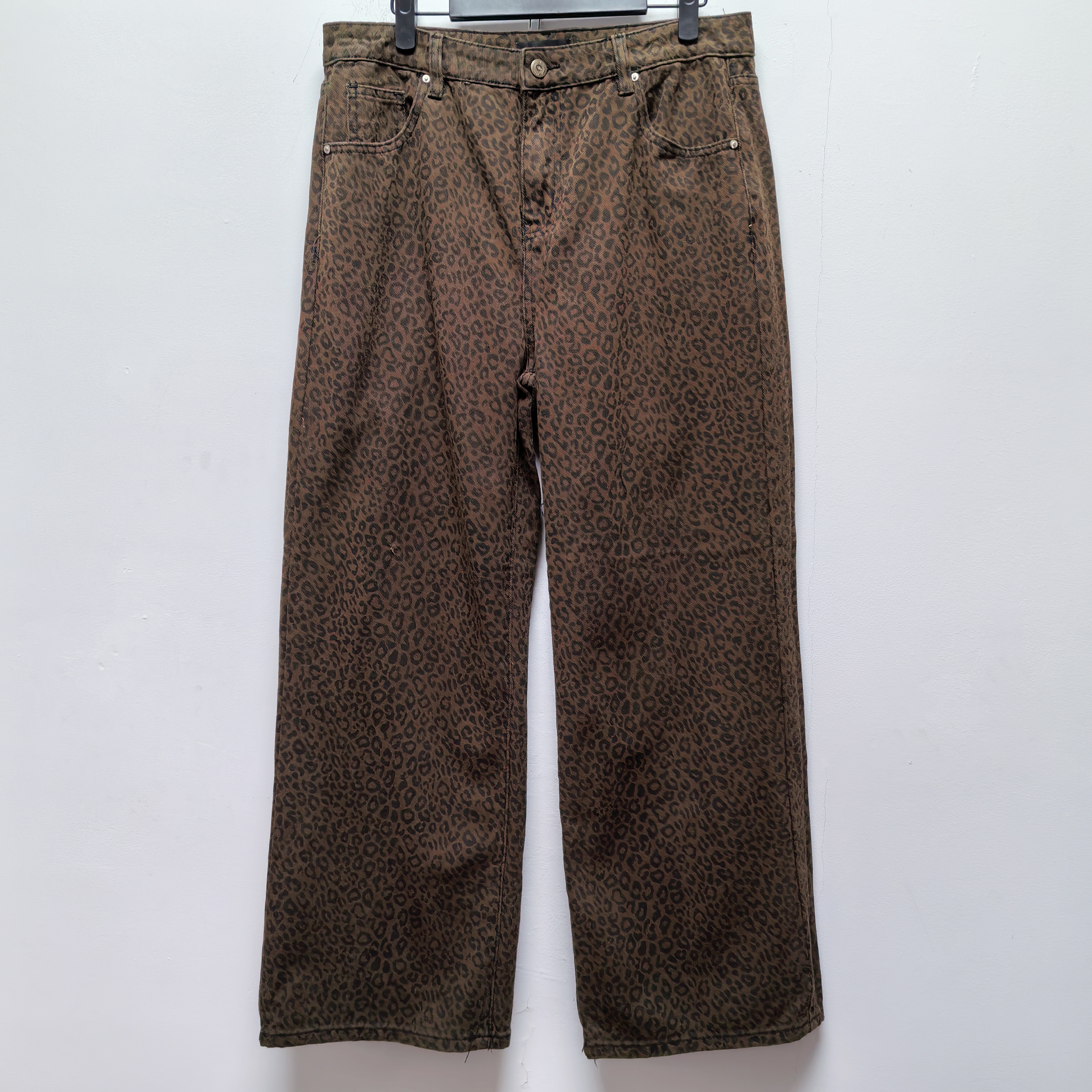 2025春季新款去标时尚百搭高腰显瘦豹纹牛仔裤女宽松阔腿裤P096