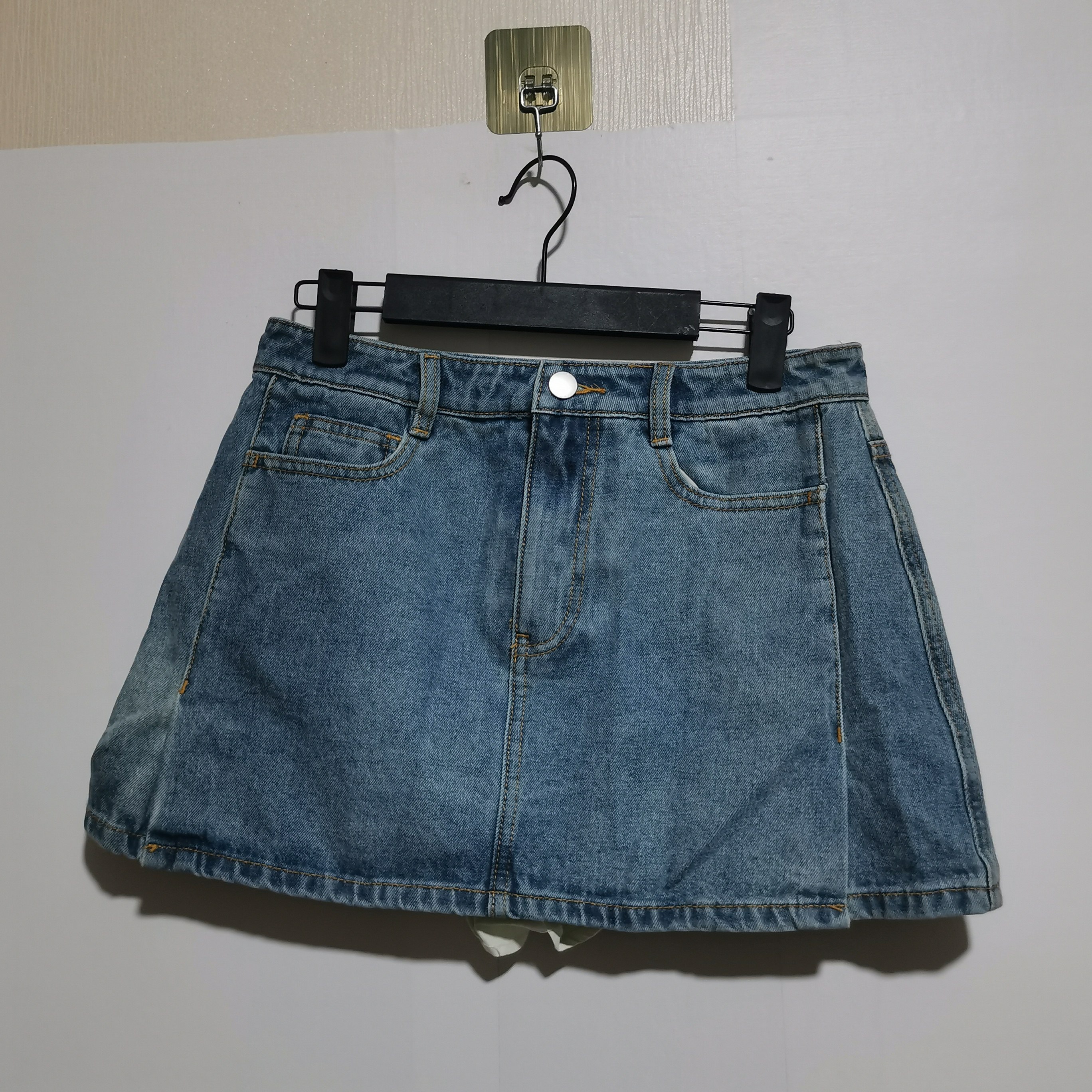 撤柜女装去标系列2025夏季时尚百搭简约含防走光牛仔短裤女J455,女装/女士精品,半身裙,淘宝优惠券,粉丝福利购,淘宝优惠卷