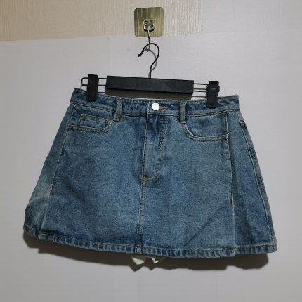 撤柜女装去标系列2025夏季时尚百搭简约含防走光牛仔短裤女J455