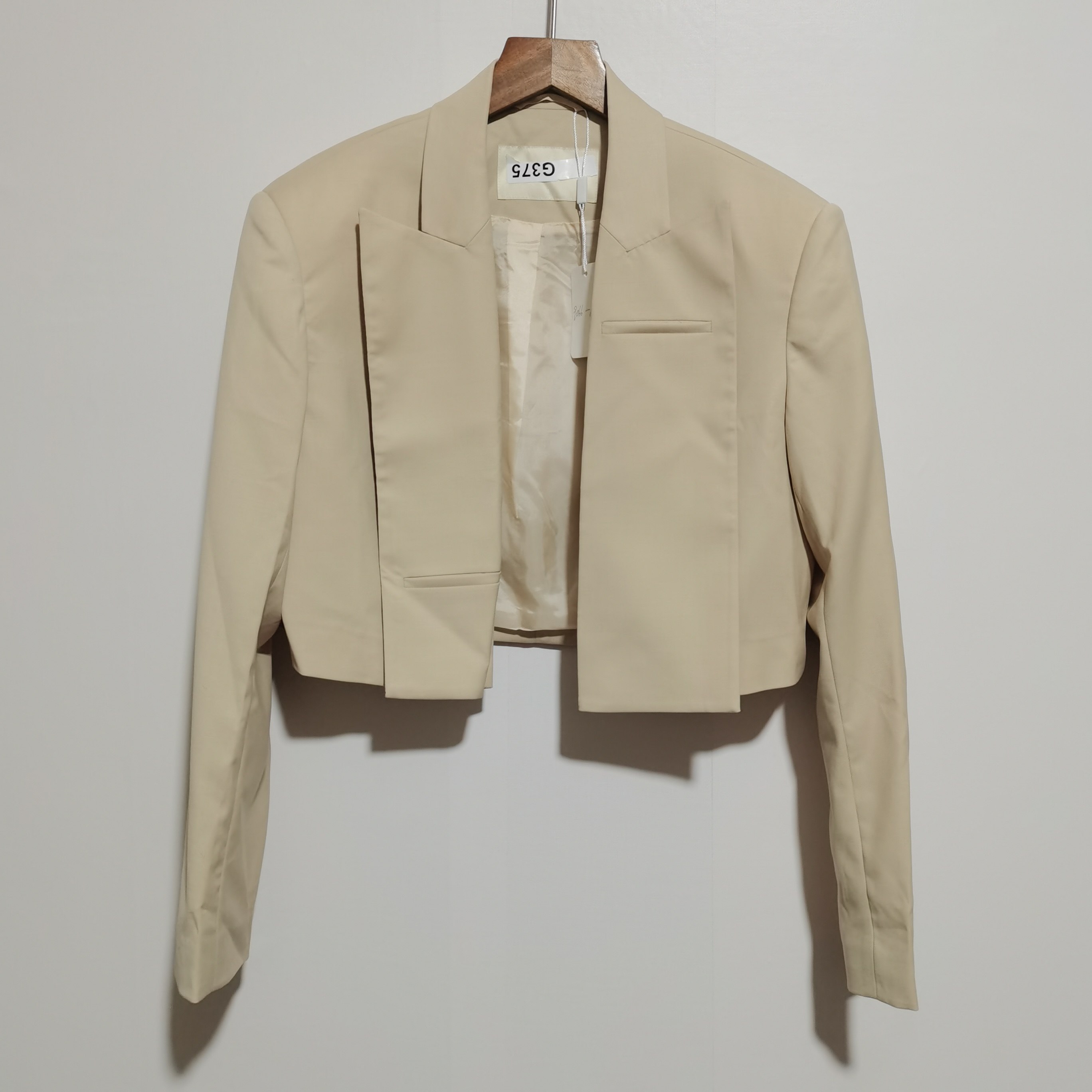 B家的2025春秋时尚百搭显瘦翻领绵羊毛西装外套女短9066,女装/女士精品,西装,淘宝优惠券,粉丝福利购,淘宝优惠卷