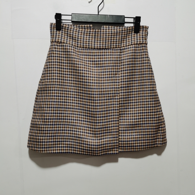 新款短款气质显瘦复古学