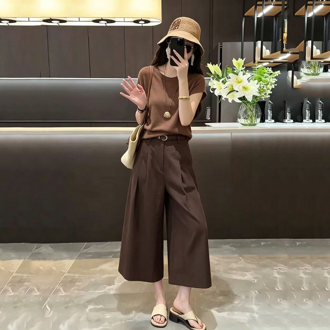 2026年夏季美拉德色极简老钱风掐腰短袖T恤阔腿七分裤两件套装女