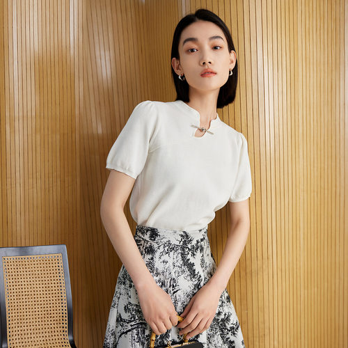 Dekashell/迪卡轩2025夏季新款新中式时尚小立领短袖针织衫t恤女