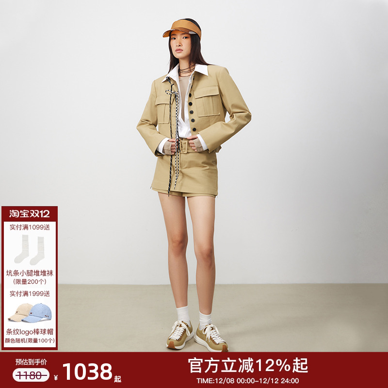 短T型工装感西装外套 立体肌理感面料挺阔