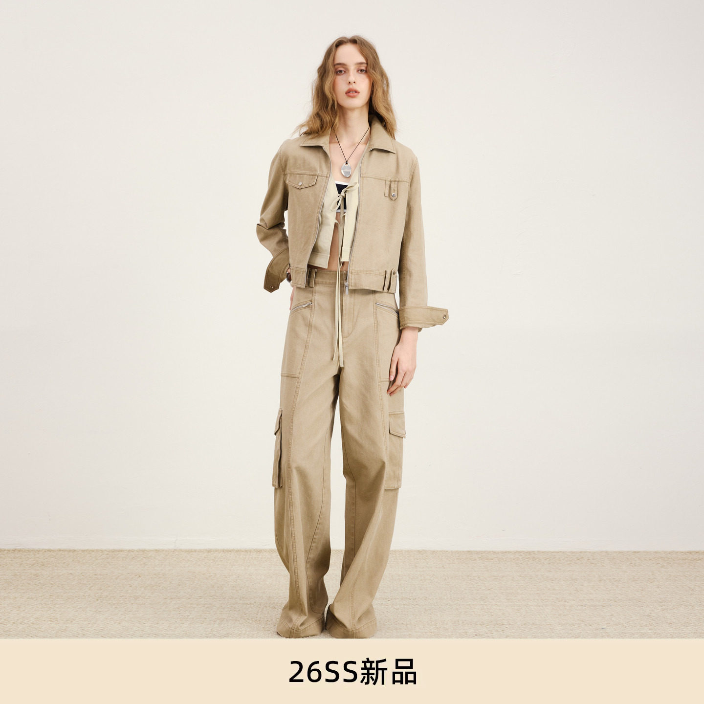 lost in echo2026年春季新款工装风独特不对称短外套多口袋阔腿裤