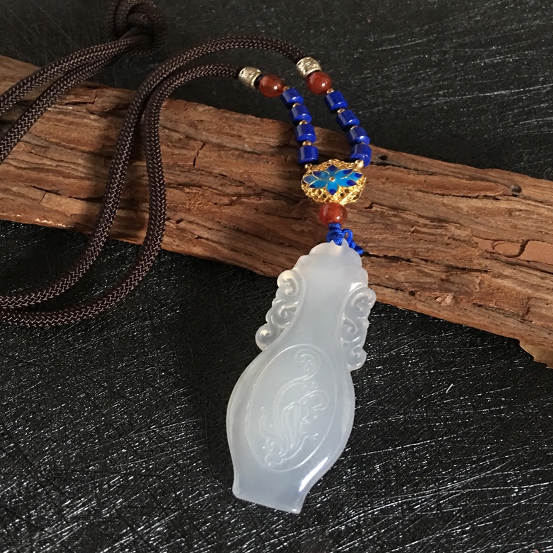 天然玉髓花瓶吊坠 冰种原色玛瑙美女平平安安颈饰毛衣链玉佩
