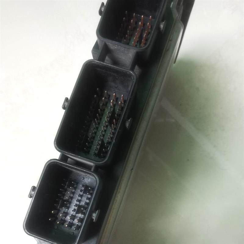 适用ME745爱丽舍世嘉206 307发动机电脑板行车ECU模块 0261S09818