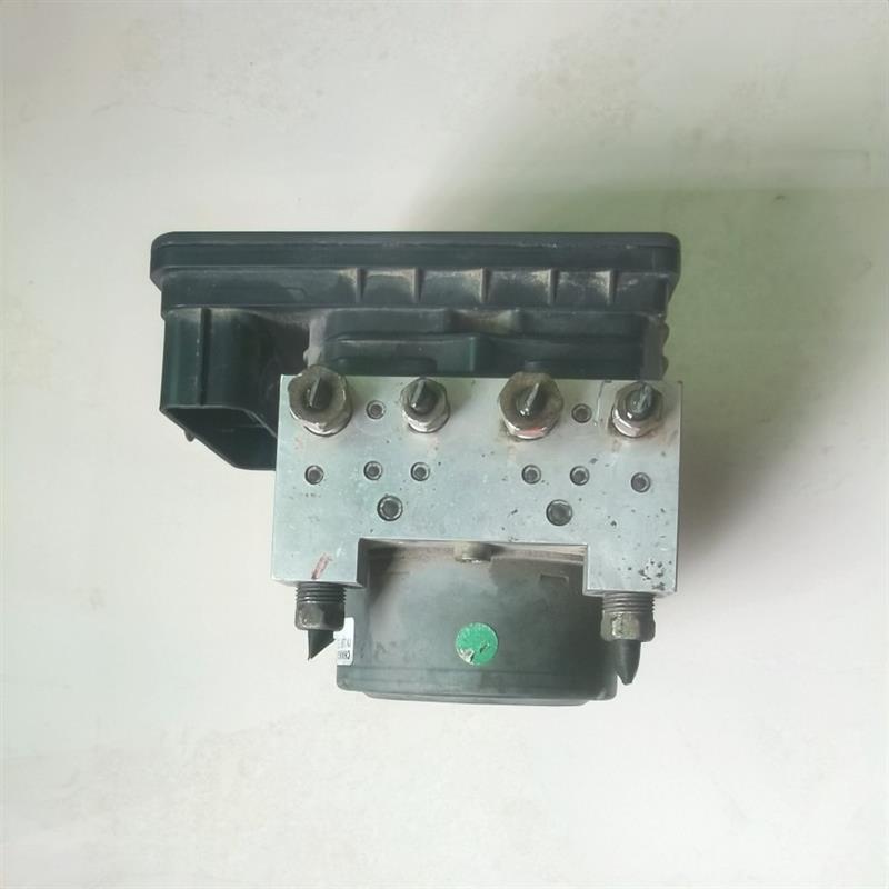 长安CS75 CS55刹车ABS泵总成制动刹车总泵控制器模块 3550100-M05
