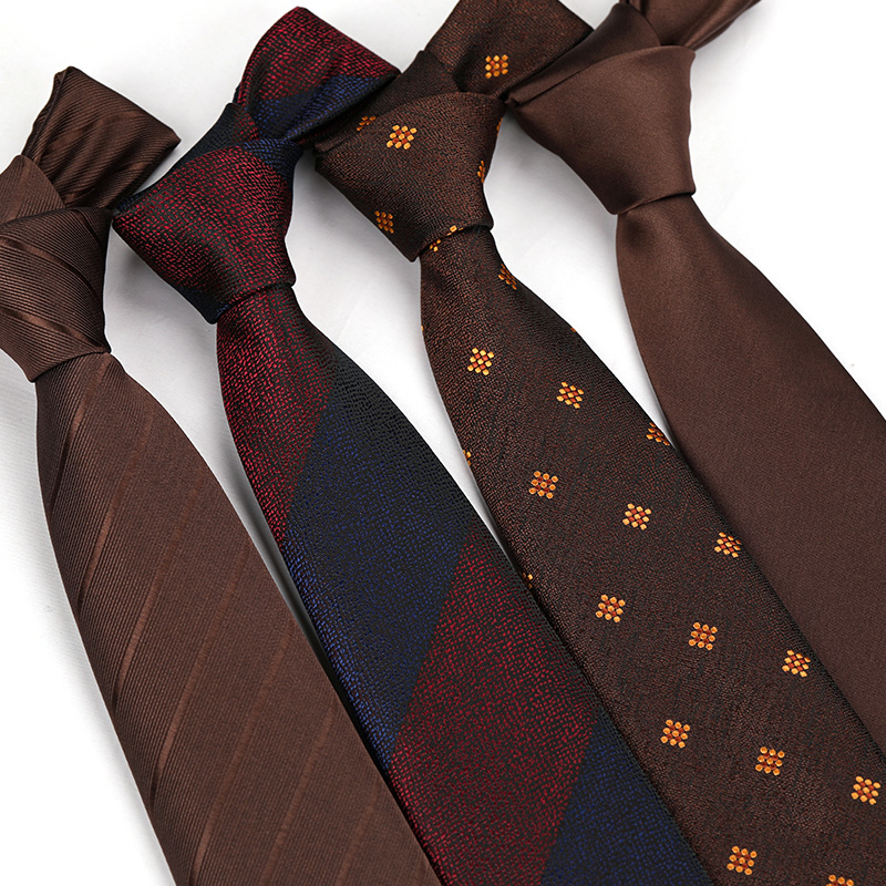 咖啡色正装结婚手打领带