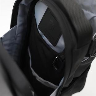 Gym kettle bag magnetic cup bag 磁吸水壶袋斜挎包水杯袋运动