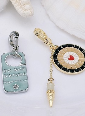 时尚可爱 圆型心心盘 蓝色长方牌 吊坠--J8120-J8128