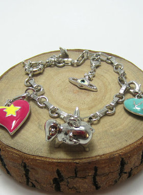 土星爱心爱心小猪手链多坠