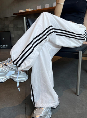 白色美式工装裤女夏季薄款2024新款三条杠运动裤潮牌休闲直筒裤子