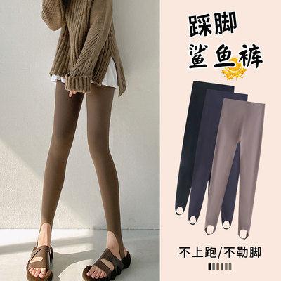 踩脚鲨鱼裤九分收腹面膜瑜伽裤