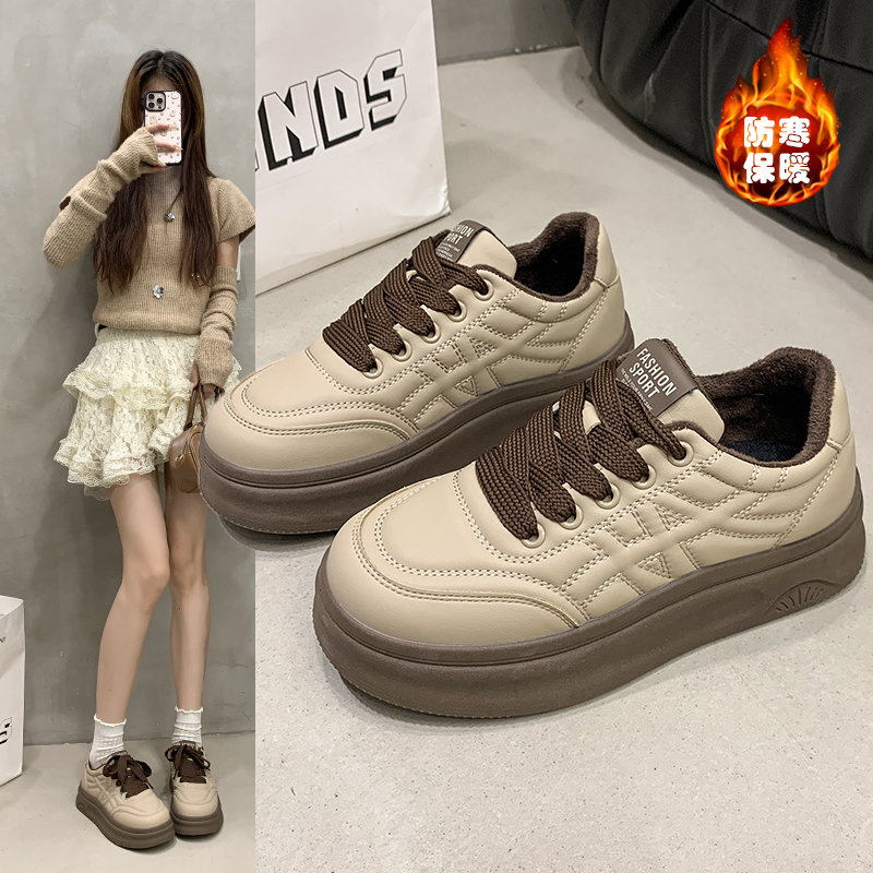 学院风厚底加绒面包鞋女休闲板鞋