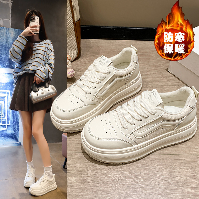 真皮板鞋女2025冬季新款厚底增高运动休闲鞋百搭学生加绒小白鞋子