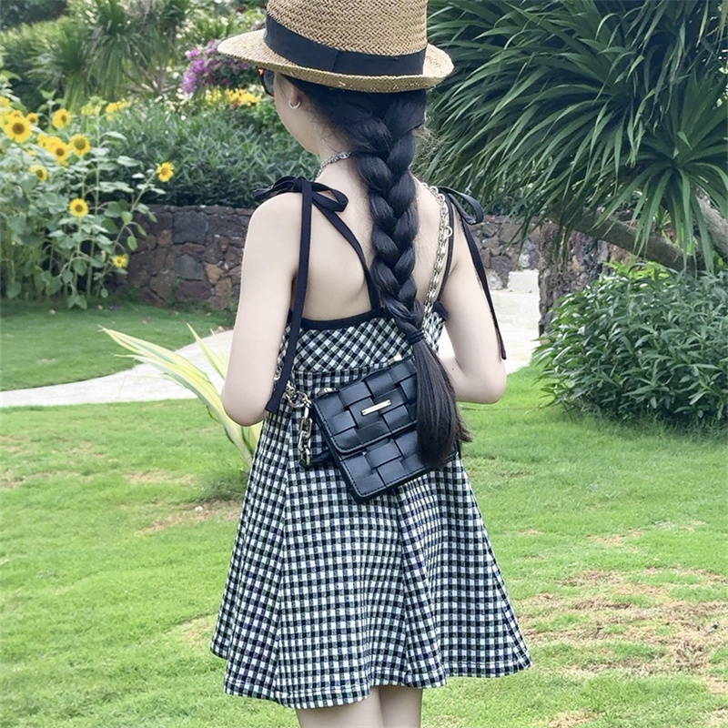度假风黑白格子连衣裙吊带裙夏季