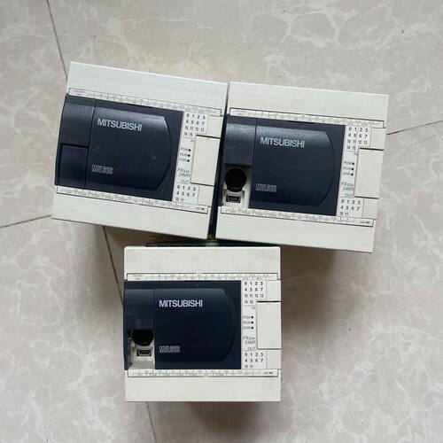 PLC FX3GA-24MR-CM 成色如图漂亮 功能包
