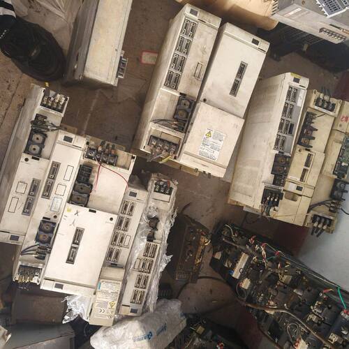 驱动器电源MDS-B-CV-37两个 MDS-B-CV-
